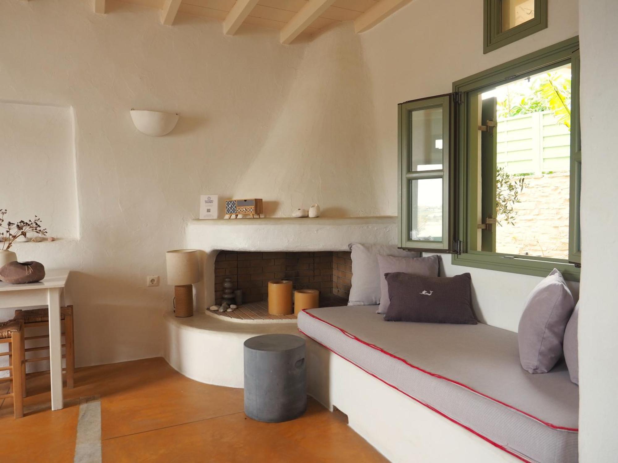 Ochre Dream, Beach Front & Sunset Villa Naousa Номер фото