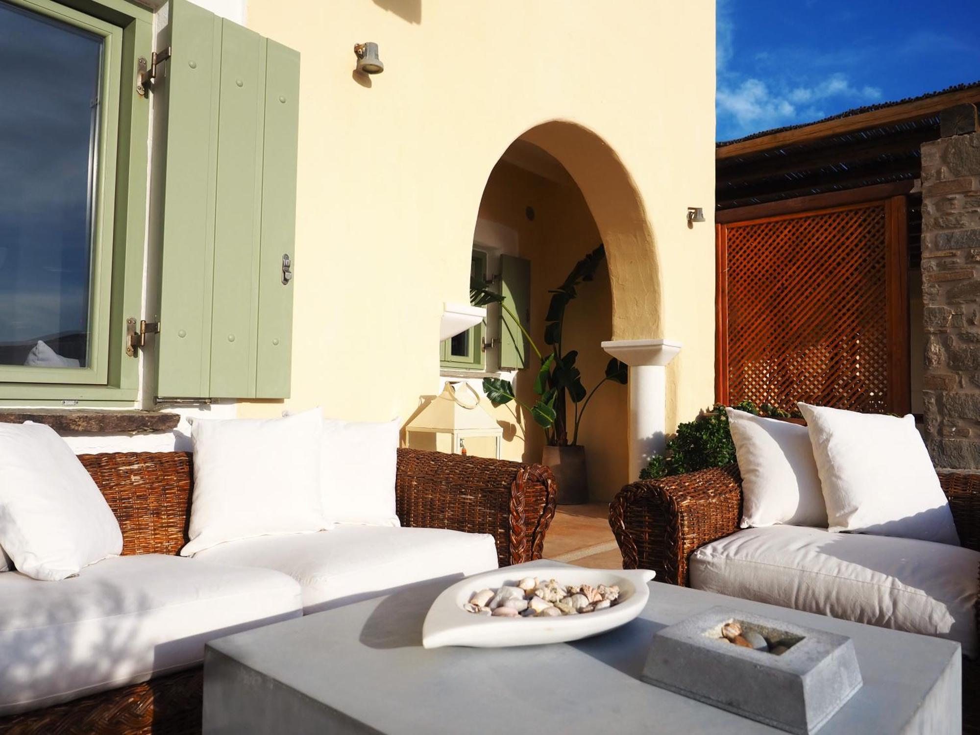 Ochre Dream, Beach Front & Sunset Villa Naousa Номер фото
