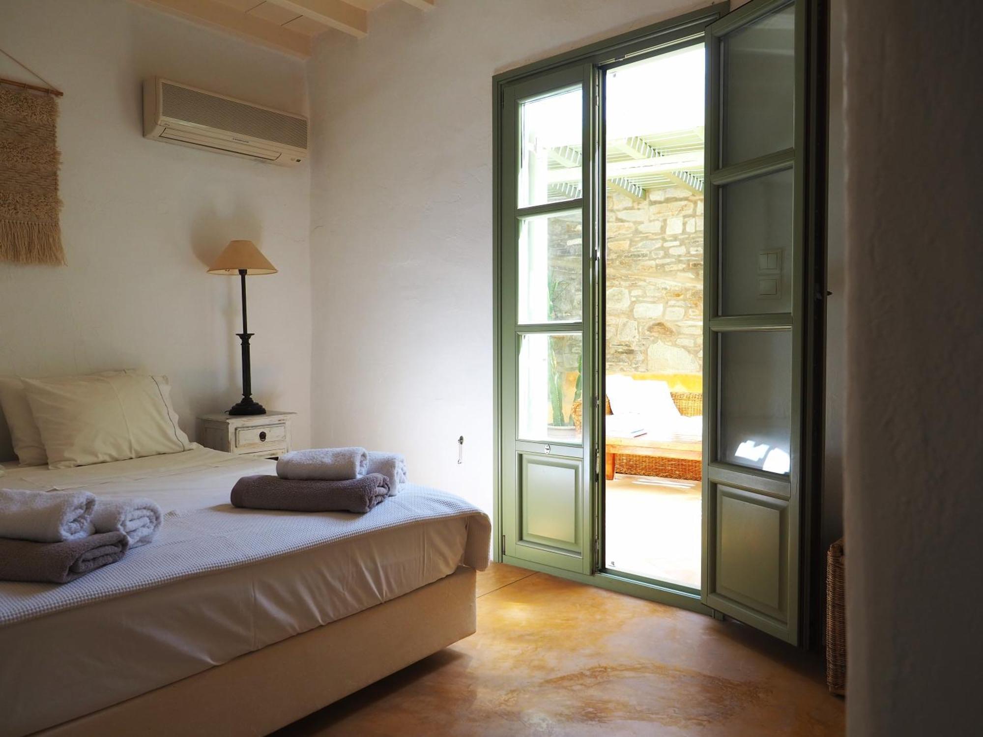 Ochre Dream, Beach Front & Sunset Villa Naousa Экстерьер фото