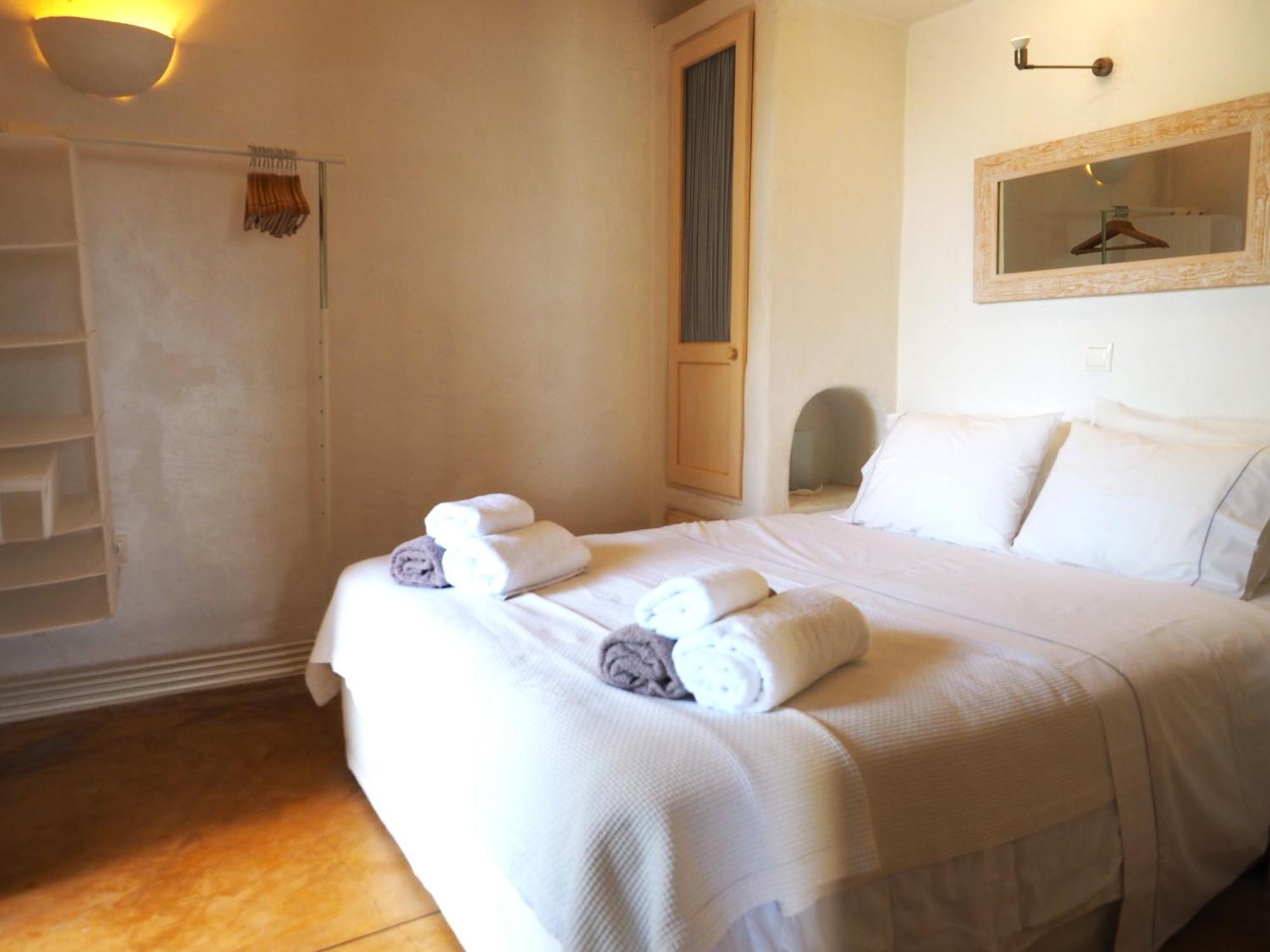 Ochre Dream, Beach Front & Sunset Villa Naousa Номер фото