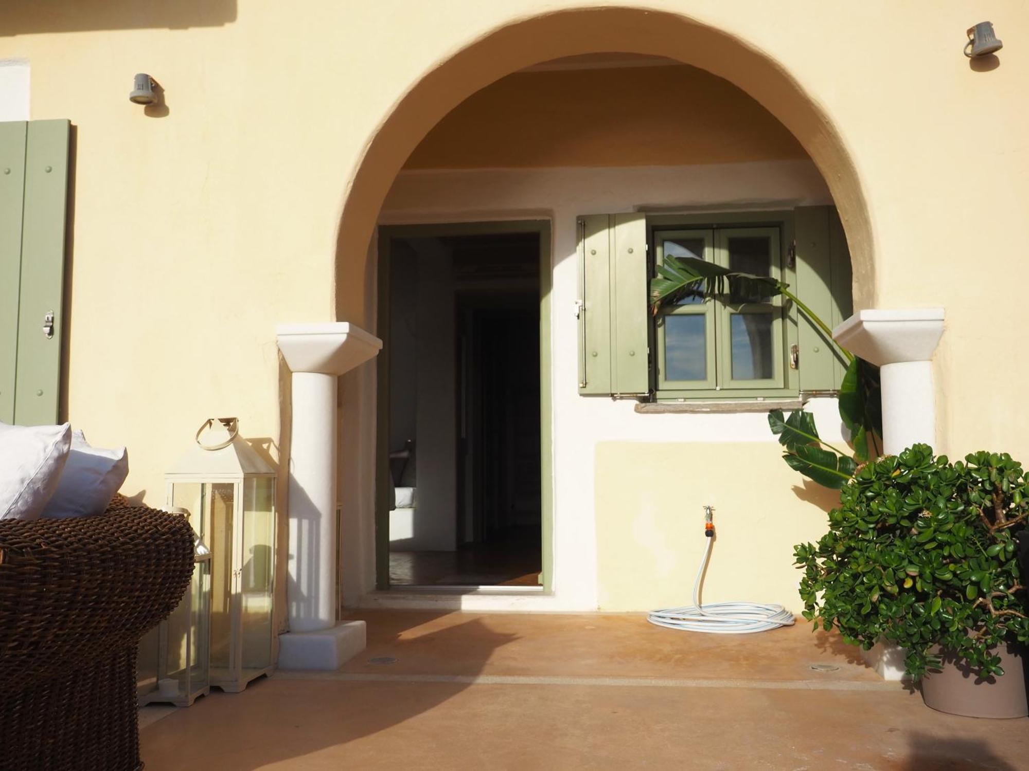 Ochre Dream, Beach Front & Sunset Villa Naousa Экстерьер фото
